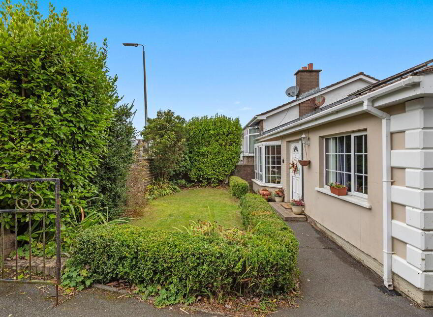 58 Bishops Brae Avenue, Downpatrick, BT30 6TG