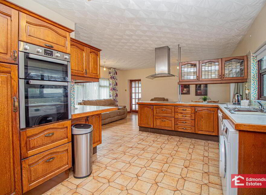 183 Raceview Road, Ballymena, BT42 4HY
