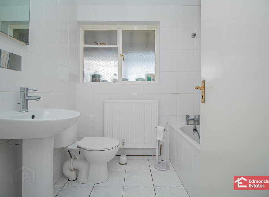 183 Raceview Road, Ballymena, BT42 4HY