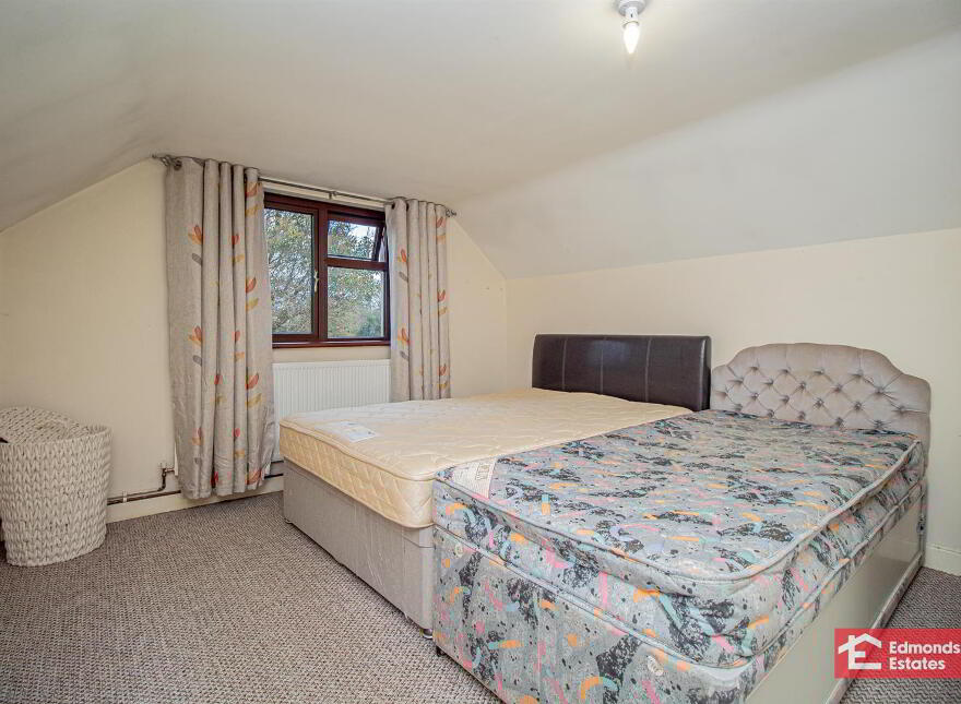183 Raceview Road, Ballymena, BT42 4HY