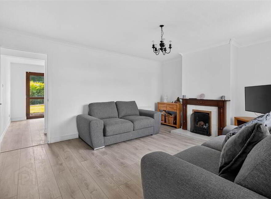 41 Glenwood Court, Glenavy Road, Lisburn, BT28 3UD