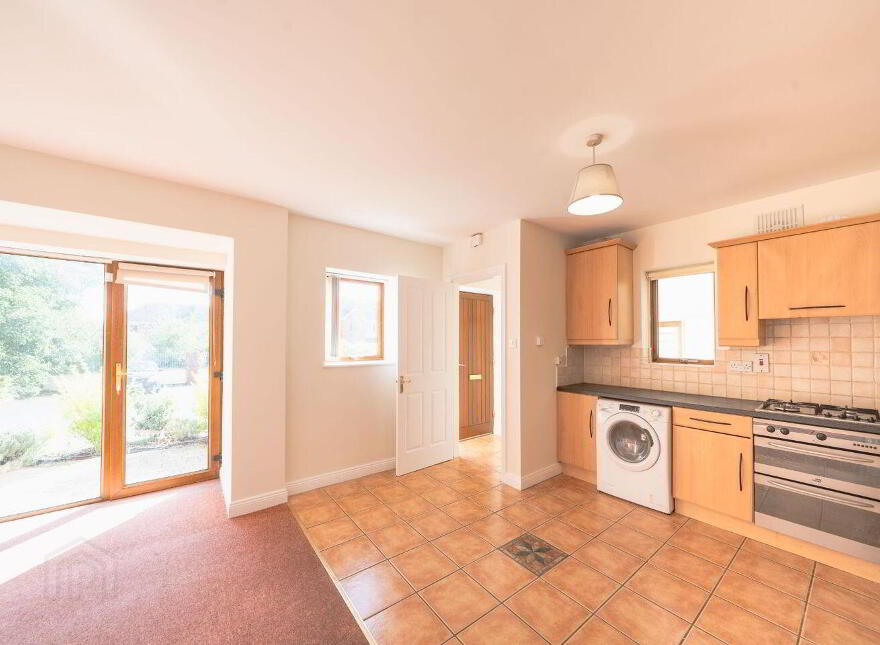 15 Chestnut Hall, Johnstown, C15KV18