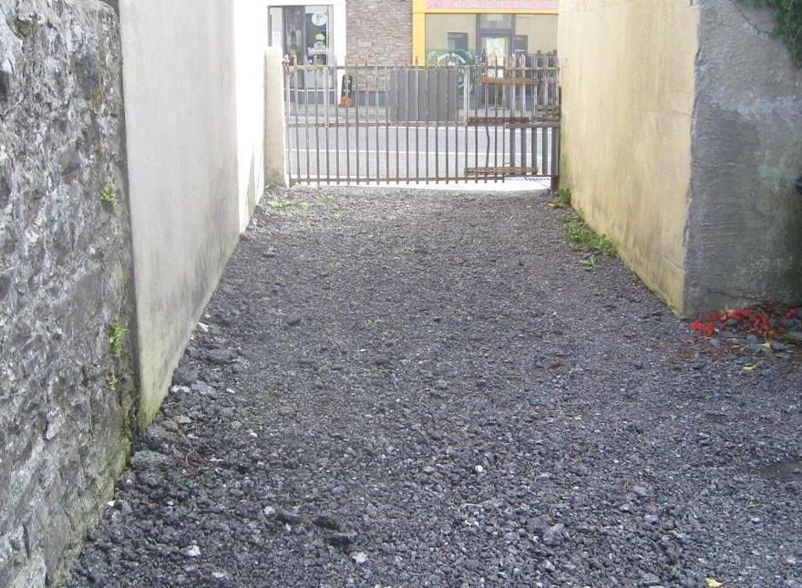 7 Pound Street, Edgeworthstown, N39E786