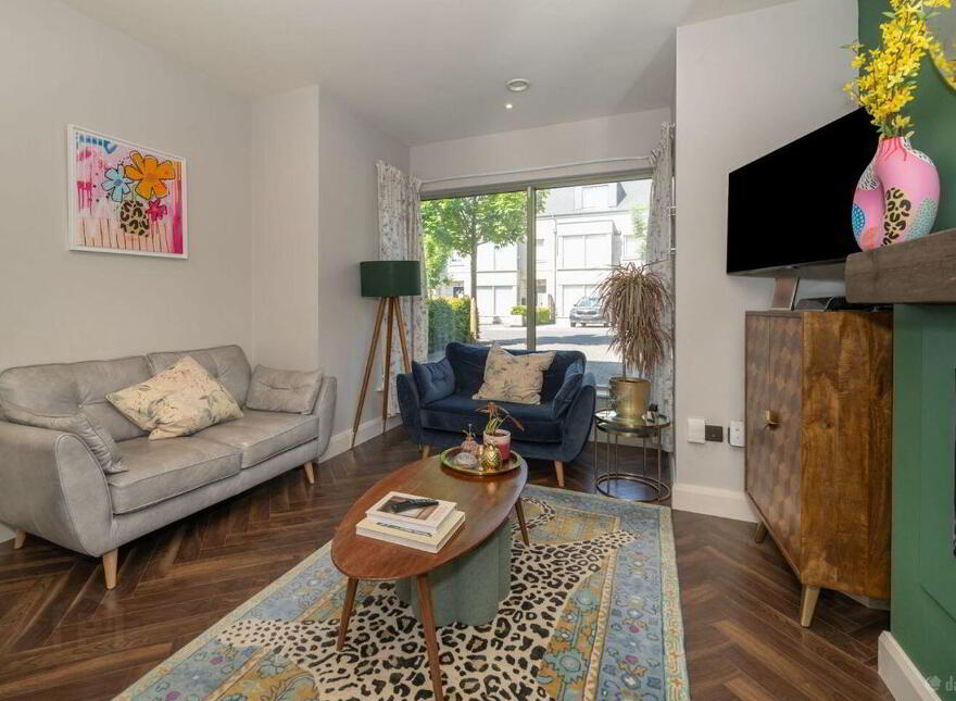8 Aylesbury, Ballintemple, T12P5PT