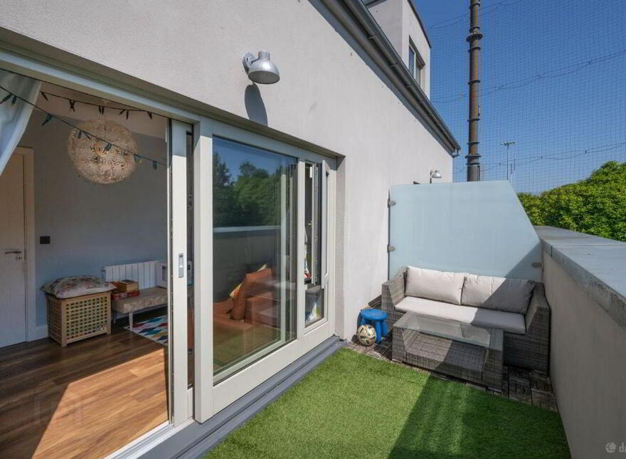 8 Aylesbury, Ballintemple, T12P5PT