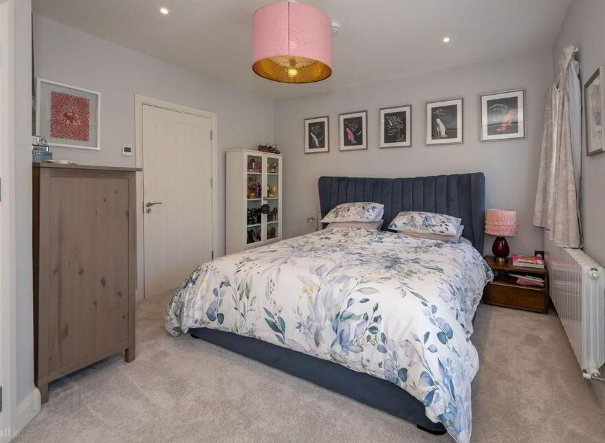 8 Aylesbury, Ballintemple, T12P5PT