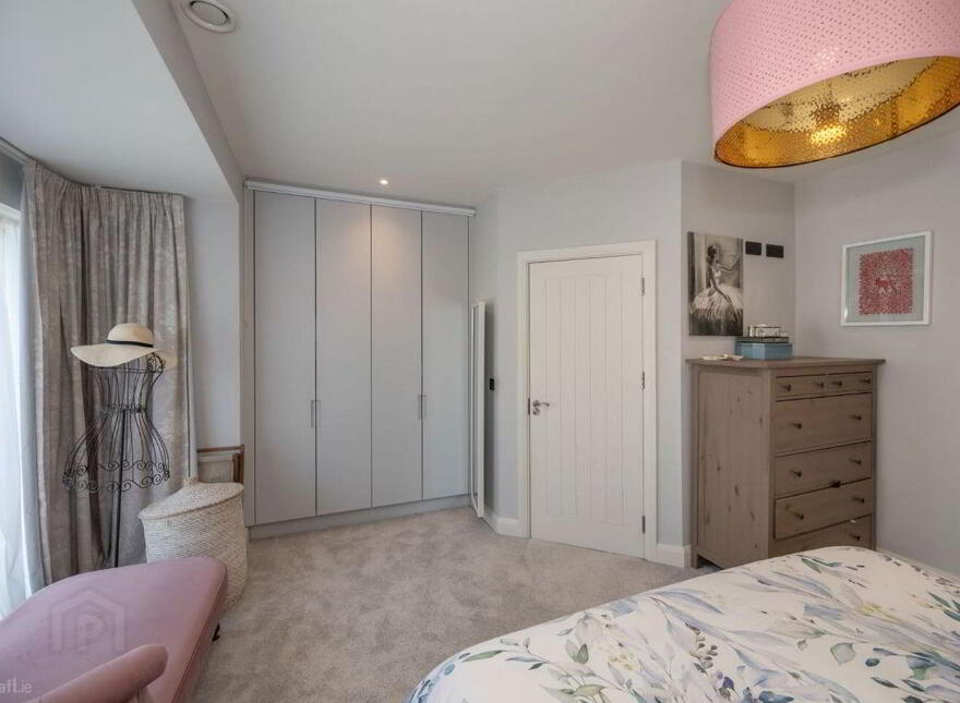 8 Aylesbury, Ballintemple, T12P5PT