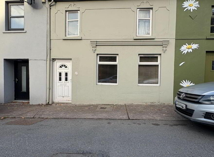7 Lower Massytown, Macroom, P12Y981