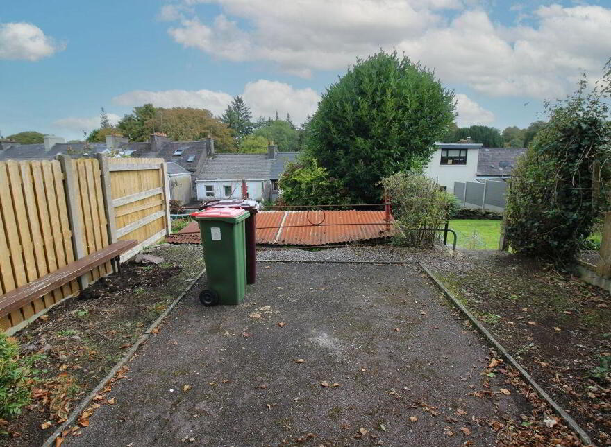 7 Lower Massytown, Macroom, P12Y981