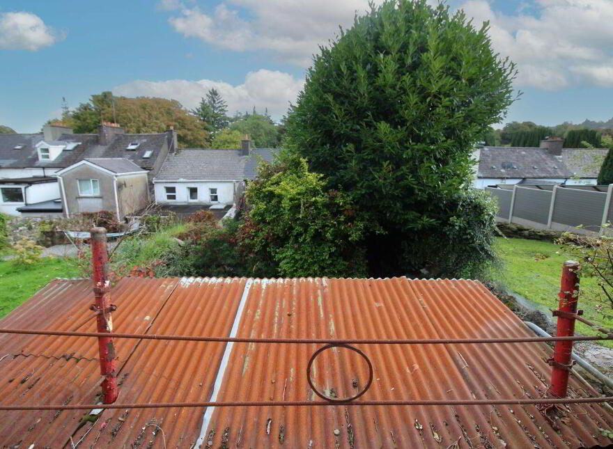7 Lower Massytown, Macroom, P12Y981