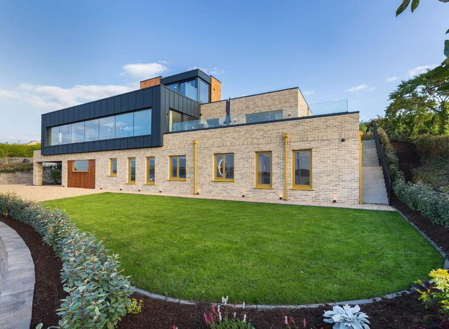 One Harbours Edge, Lower Aghada, Midleton, P25Y2Y1