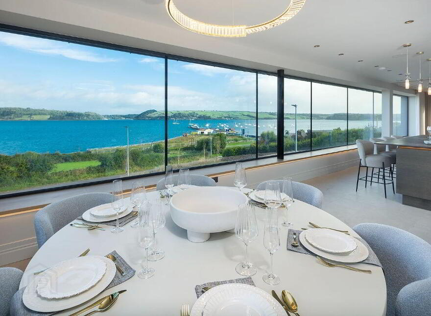One Harbours Edge, Lower Aghada, Midleton, P25Y2Y1