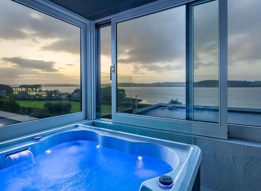 One Harbours Edge, Lower Aghada, Midleton, P25Y2Y1