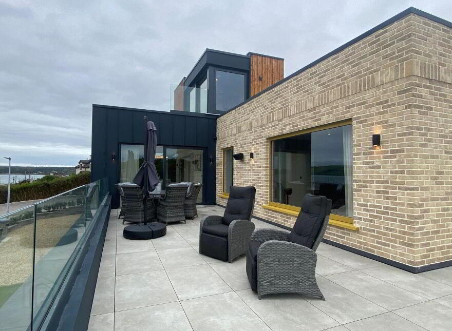 One Harbours Edge, Lower Aghada, Midleton, P25Y2Y1
