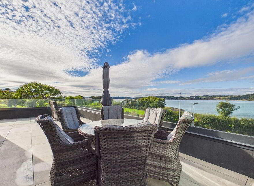 One Harbours Edge, Lower Aghada, Midleton, P25Y2Y1