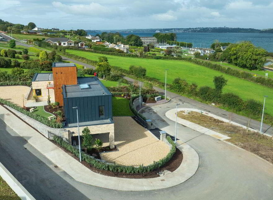 One Harbours Edge, Lower Aghada, Midleton, P25Y2Y1