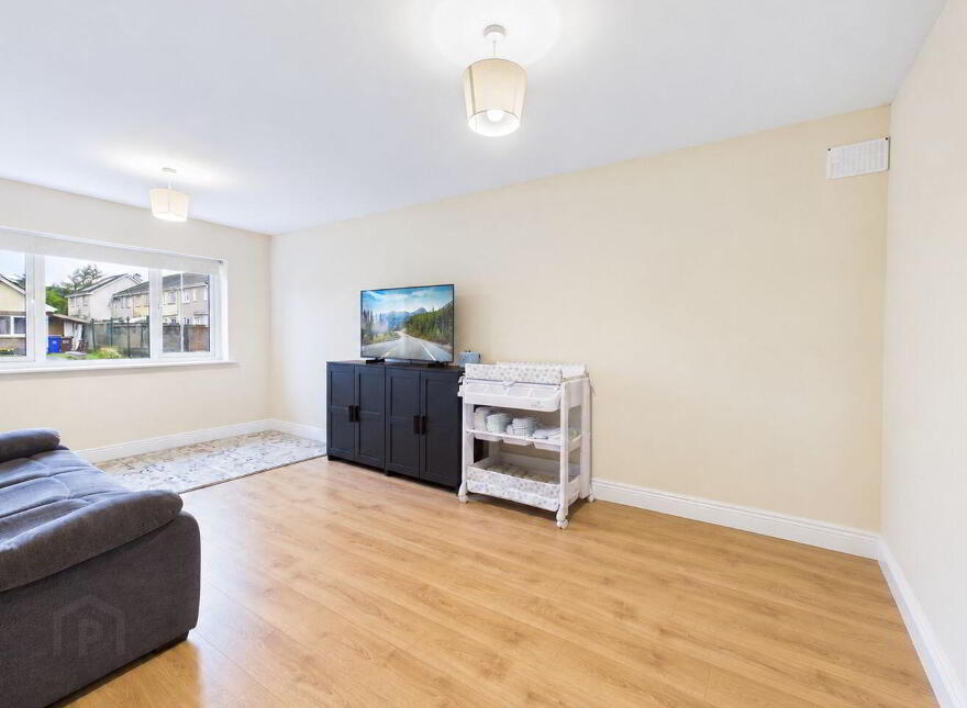 23 Abbeyfield, Ballaghaderreen, F45Y962