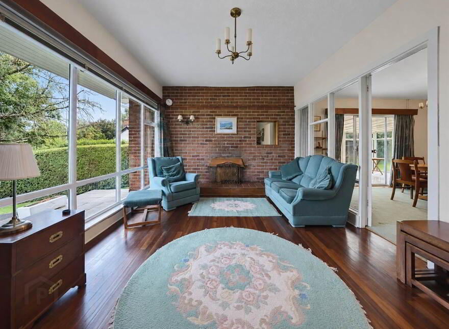 16 Carney Hill, Holywood, BT18 0JR