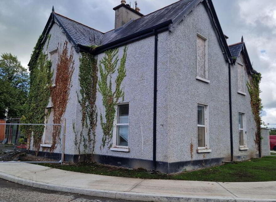 Marsville House, Kill, W91P893