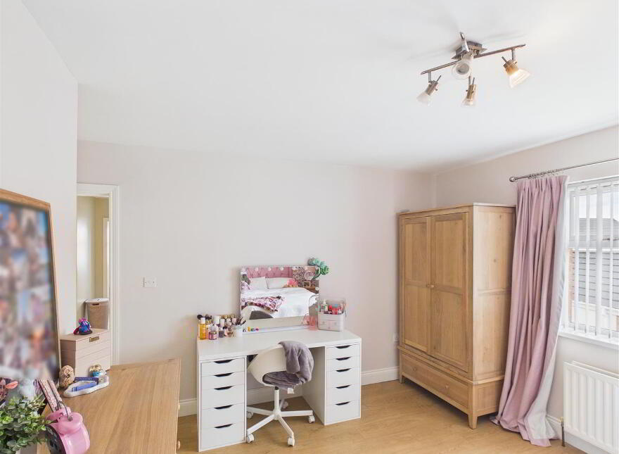5 Petrie Place, Limavady, BT49 0GB