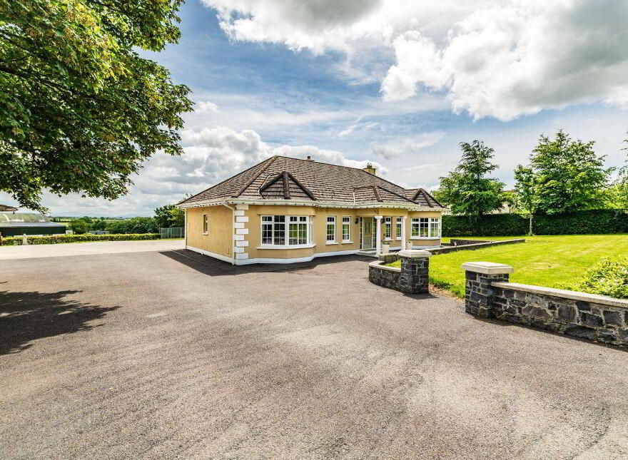 Fox Cover View, Lughill, Monasterevin, W34V244