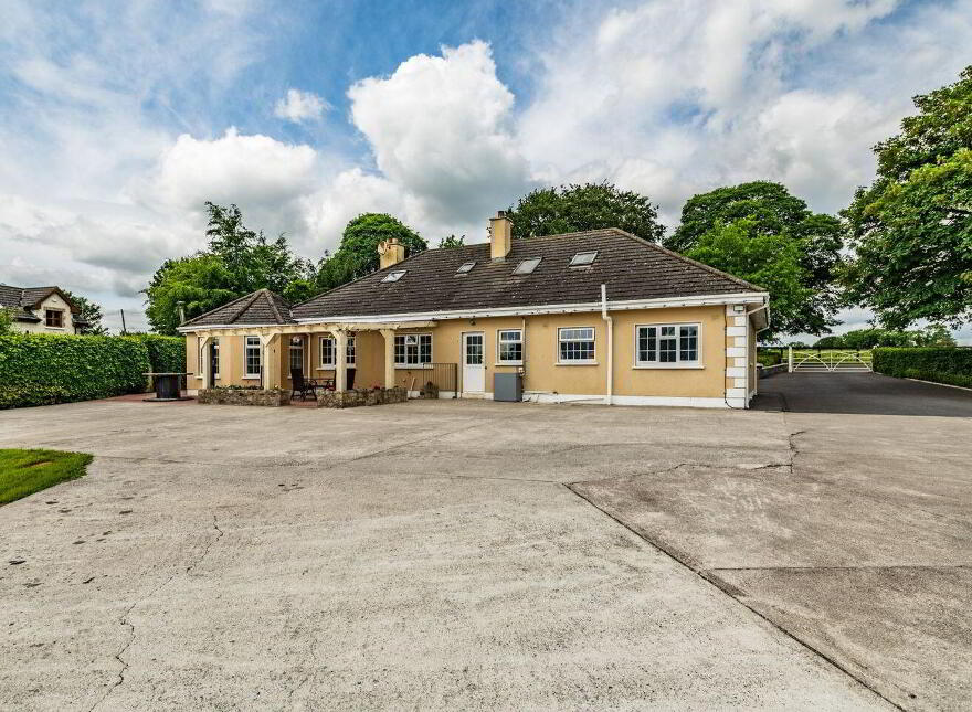 Fox Cover View, Lughill, Monasterevin, W34V244