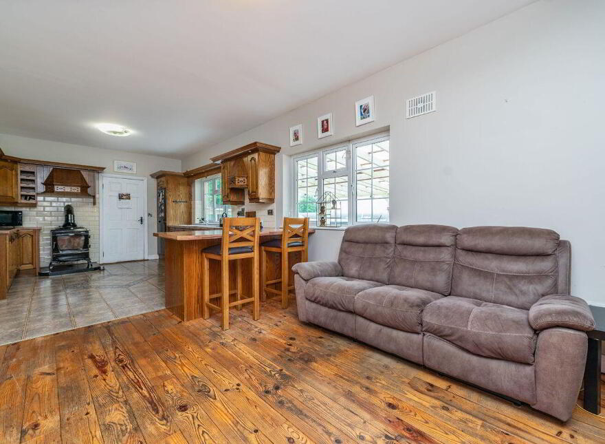 Fox Cover View, Lughill, Monasterevin, W34V244