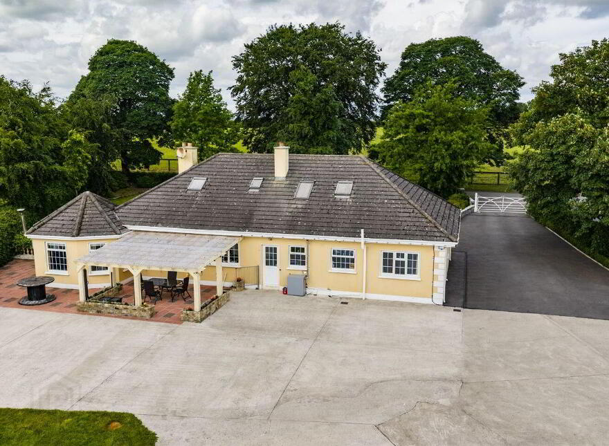 Fox Cover View, Lughill, Monasterevin, W34V244
