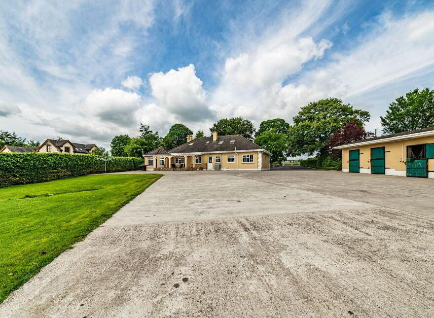 Fox Cover View, Lughill, Monasterevin, W34V244