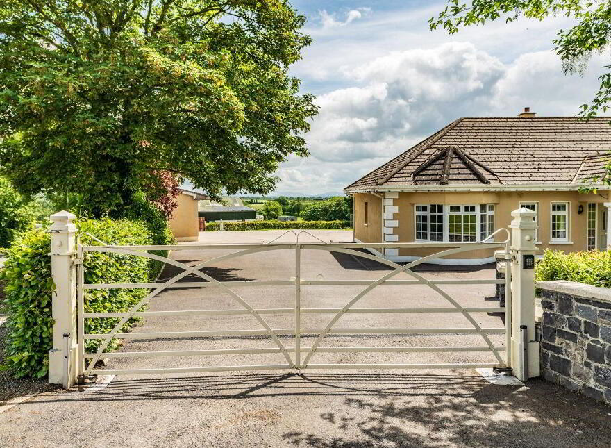 Fox Cover View, Lughill, Monasterevin, W34V244