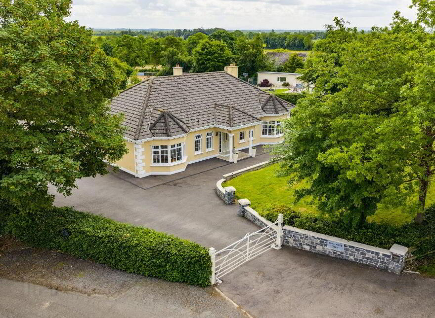 Fox Cover View, Lughill, Monasterevin, W34V244