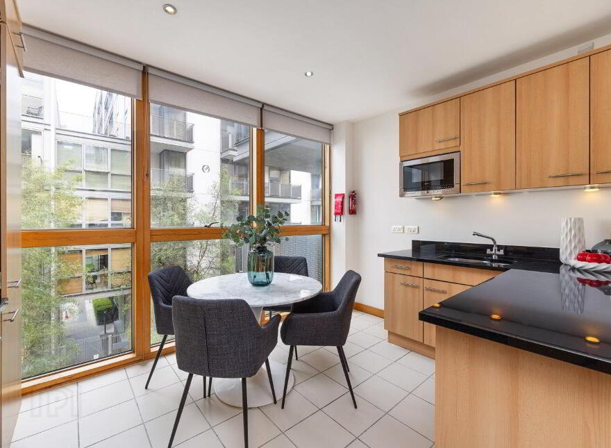 11 Baltrasna House, Spencer Dock, Dublin 1, D01XW11