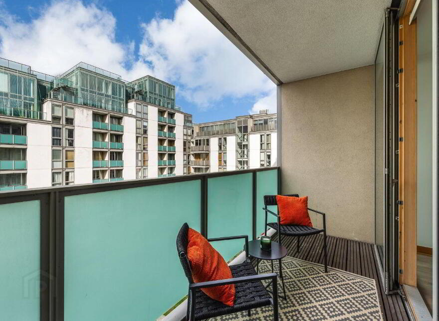 93 Kirkpatrick House, Spencer Dock, Dublin 1, D01P265