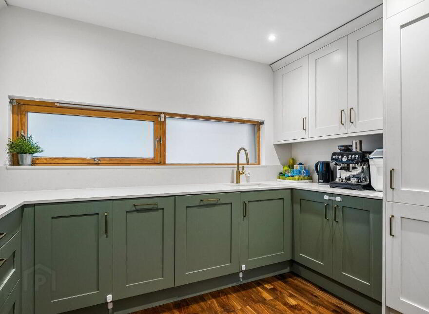 Apartment 3 Block, Mellowes Quay, Usher Street, Dublin 8, D08A5Y3