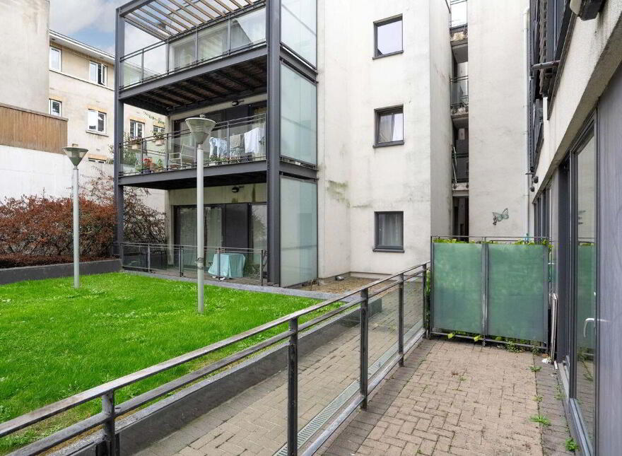 Apartment 3 Block, Mellowes Quay, Usher Street, Dublin 8, D08A5Y3