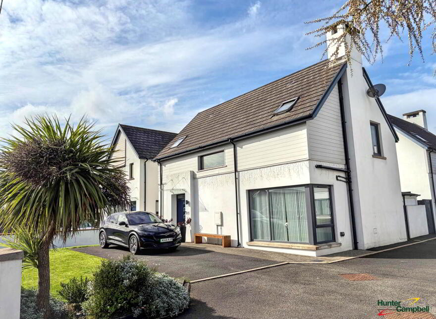 154 Larne Road, Carrickfergus, BT38 7NL photo
