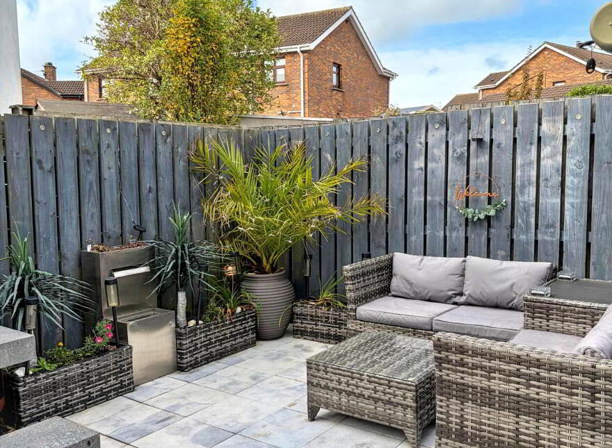 154 Larne Road, Carrickfergus, BT38 7NL