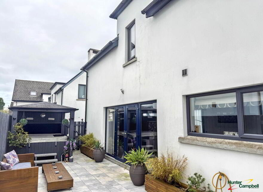 154 Larne Road, Carrickfergus, BT38 7NL