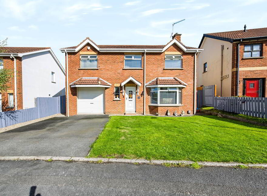 45 Gilpins Manor, Lurgan, Craigavon, BT66 8AG