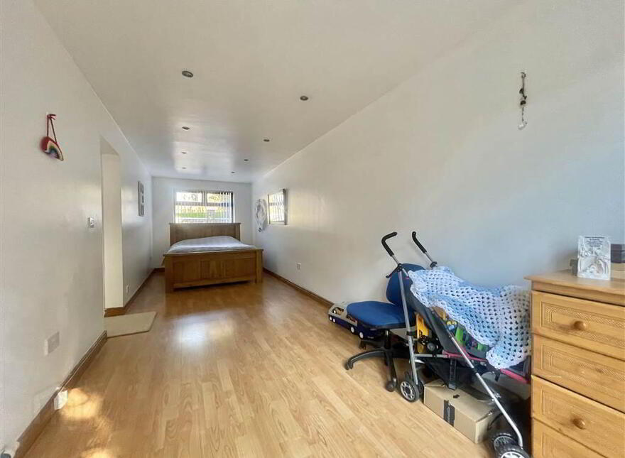 23 Glencolin Drive, Belfast, BT11 8PA