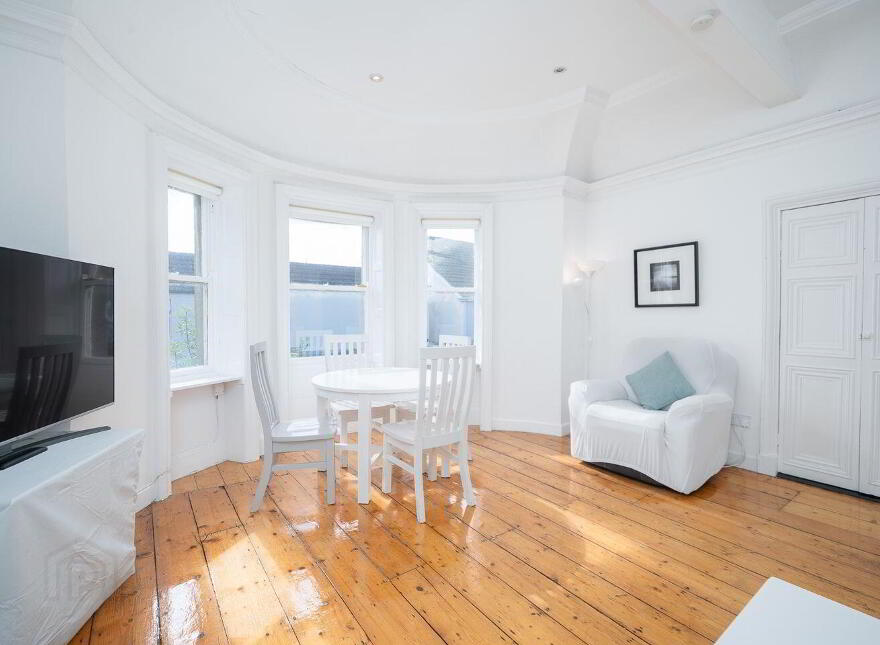 Apartment 1 Gledswood Mews 83 Bird Avenue, Dublin 14, D14TY79