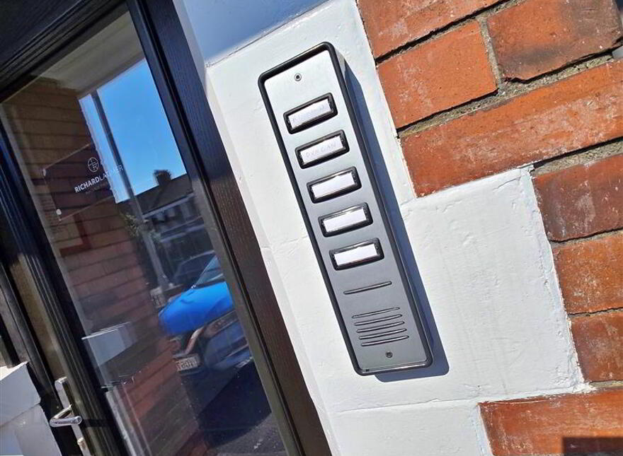 130 Holywood Road, Belfast, BT4 1NY