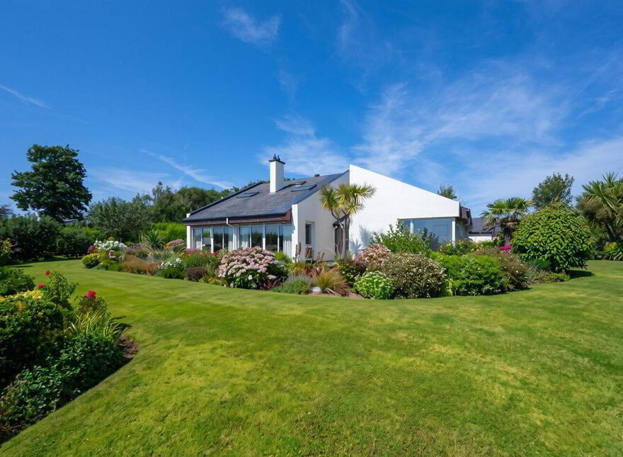 Walyunga, Sandycove, Kinsale, P17NV09