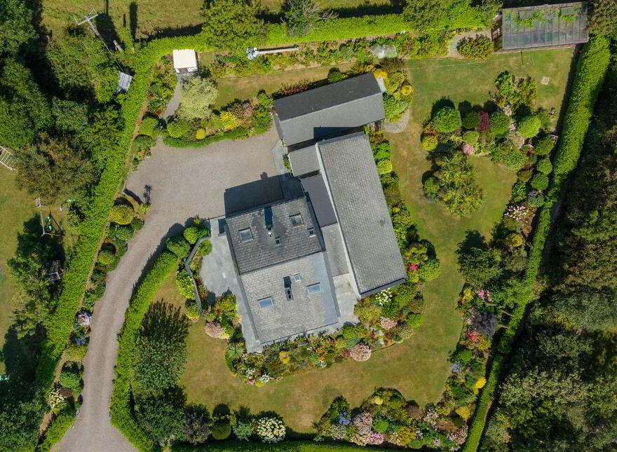 Walyunga, Sandycove, Kinsale, P17NV09