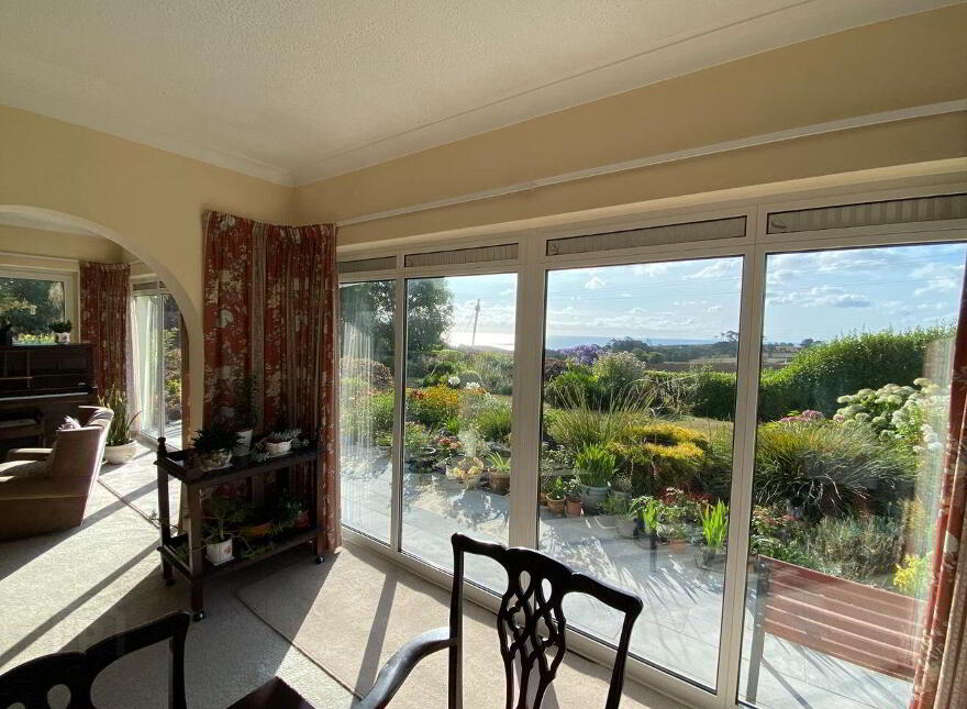 Walyunga, Sandycove, Kinsale, P17NV09
