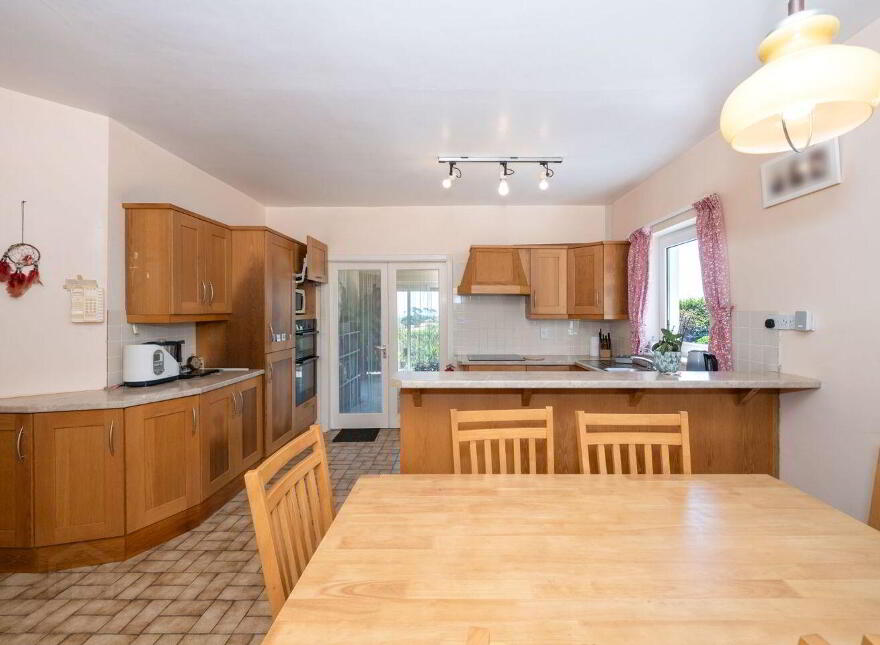 Walyunga, Sandycove, Kinsale, P17NV09