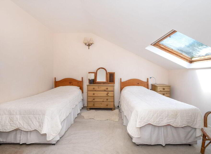Walyunga, Sandycove, Kinsale, P17NV09