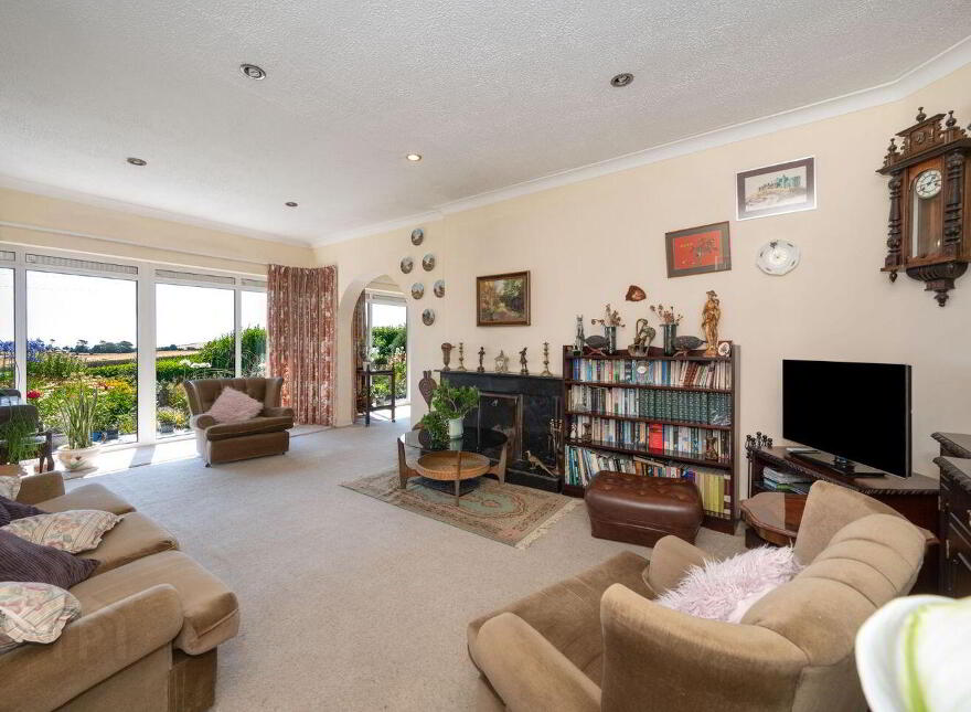Walyunga, Sandycove, Kinsale, P17NV09