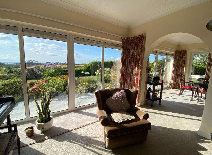 Walyunga, Sandycove, Kinsale, P17NV09