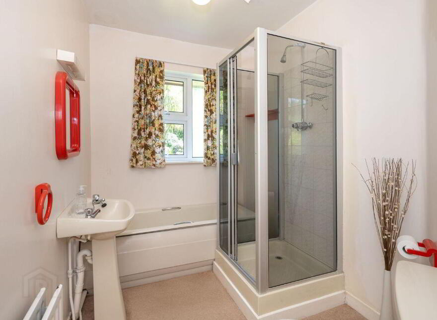 Walyunga, Sandycove, Kinsale, P17NV09